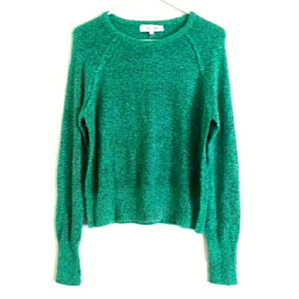 John + Jenn green fuzzy Long Sleeved sweater size Large